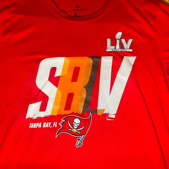 Tampa Bay Buccaneers Nike Super Bowl Red Men’s L Dri Fit Shirt - Picture 2 of 5